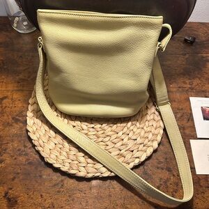 Vintage Coach Light Green Leather Shoulder/crossbody Bag No. 4907